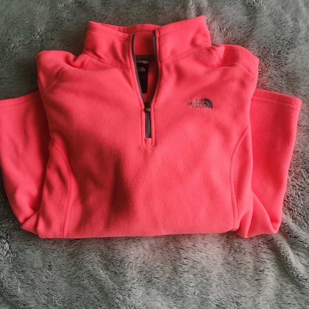 NORTH FACE PULLOVER